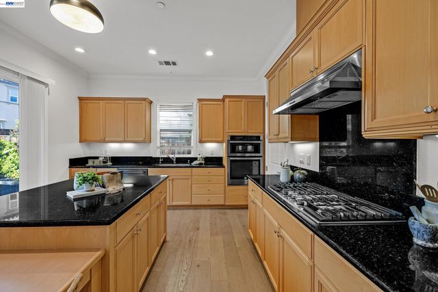 6180 Alpine Blue Dr, San Ramon, CA 94582