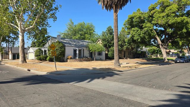 4546 E Nevada Avenue, Fresno, CA 93702
