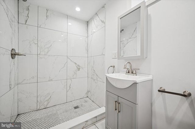 5940 SUMMER ST, Philadelphia, PA 19139