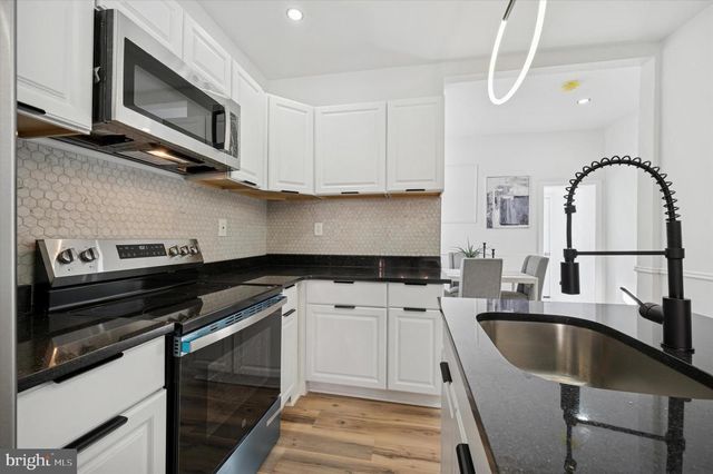 5940 SUMMER ST, Philadelphia, PA 19139