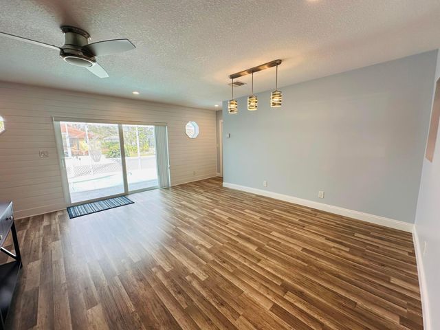 141 NE Sagamore Terrace, Port St. Lucie, Port St Lucie, FL 34983