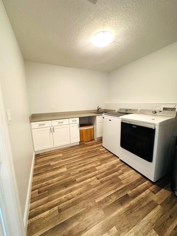 141 NE Sagamore Terrace, Port St. Lucie, Port St Lucie, FL 34983