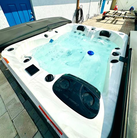 141 NE Sagamore Terrace, Port St. Lucie, Port St Lucie, FL 34983