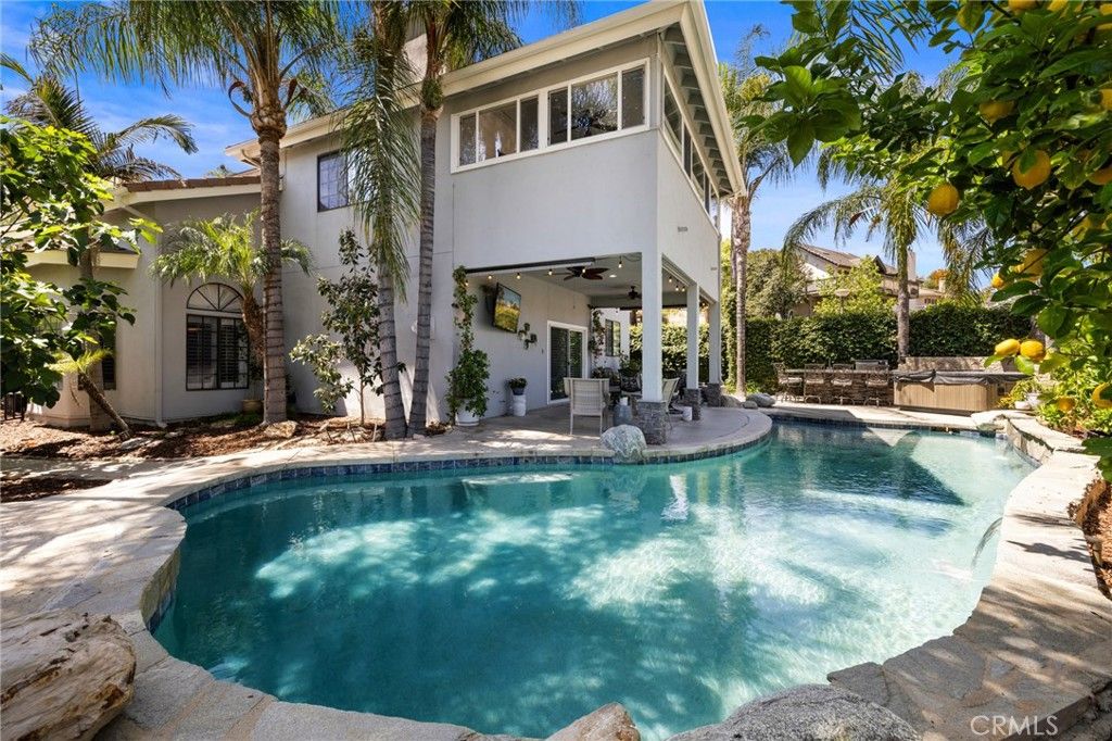 31502 Emperor Drive, Canyon Lake, CA 92587