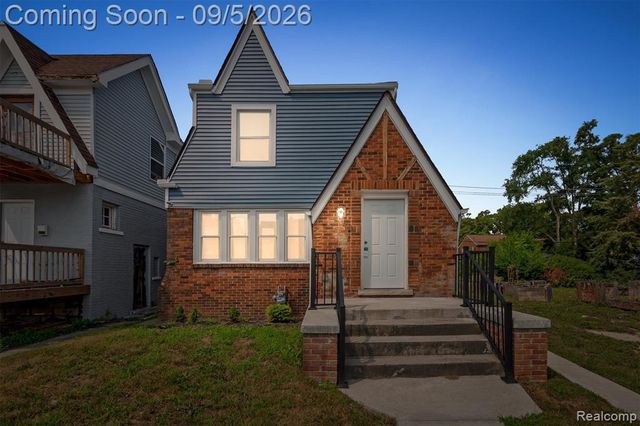 16217 Woodingham Drive, Detroit, MI 48221