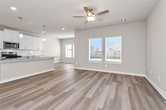 1406 Waggoner Ranch Trail, Conroe, TX 77301