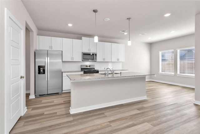 1406 Waggoner Ranch Trail, Conroe, TX 77301