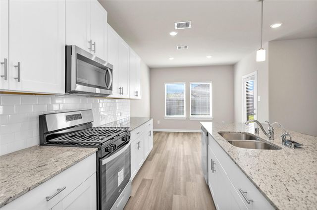 1406 Waggoner Ranch Trail, Conroe, TX 77301