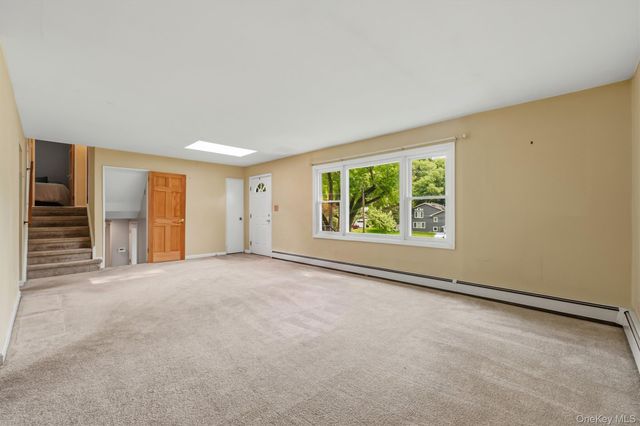 17 Ridge Road, Cortlandt Manor, NY 10567