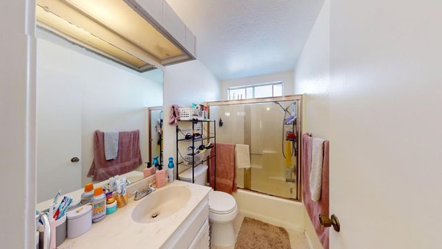 2604 Lincoln Oak Ct, Modesto, CA 95355