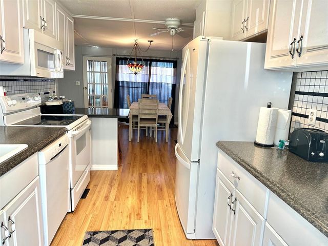 9900 ULMERTON ROAD 61, Largo, FL 33771