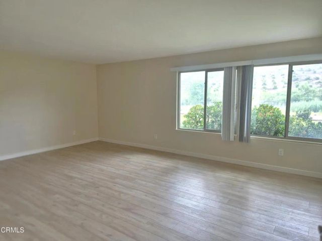 42028 Village 42, Camarillo, CA 93012