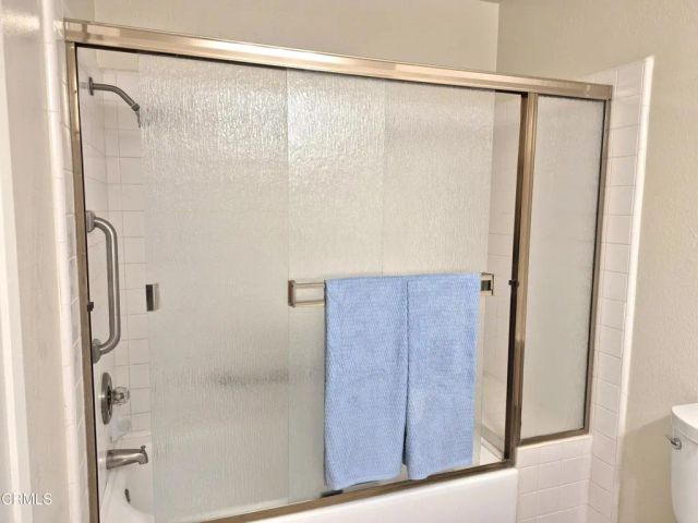 42028 Village 42, Camarillo, CA 93012