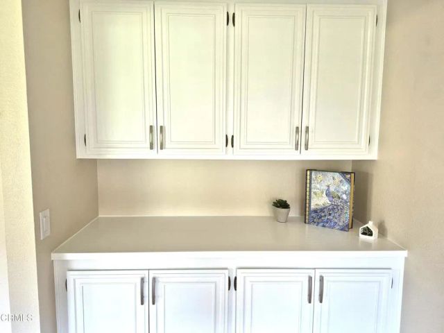 42028 Village 42, Camarillo, CA 93012