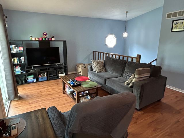 7580 Castleton Farms Drive W 14, Indianapolis, IN 46256