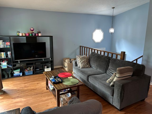 7580 Castleton Farms Drive W 14, Indianapolis, IN 46256