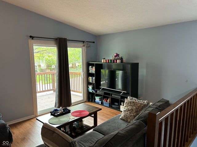 7580 Castleton Farms Drive W 14, Indianapolis, IN 46256