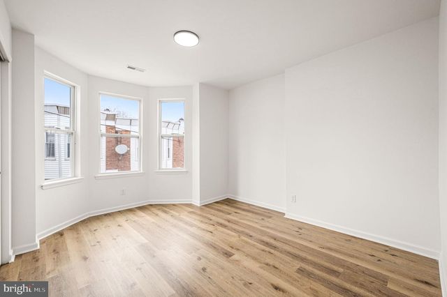 1224 S GREYLOCK ST, Philadelphia, PA 19143