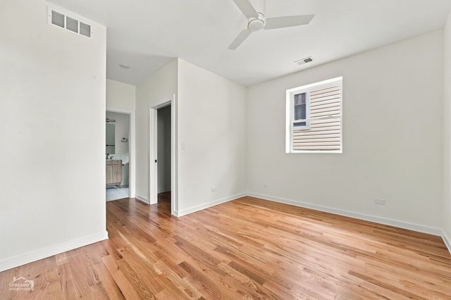 1118 W 19th Street 2, Chicago, IL 60608