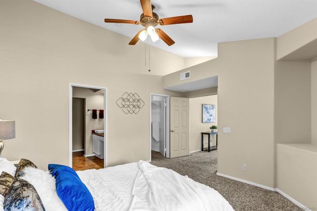 8615 Via Mallorca B, La Jolla, CA 92037