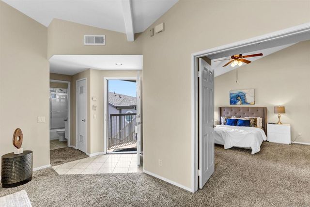 8615 Via Mallorca B, La Jolla, CA 92037