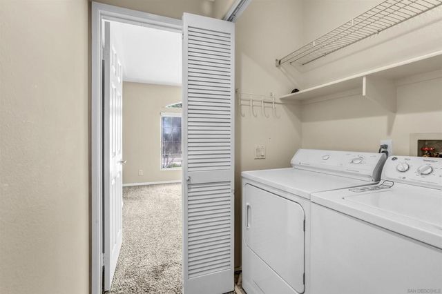 8615 Via Mallorca B, La Jolla, CA 92037