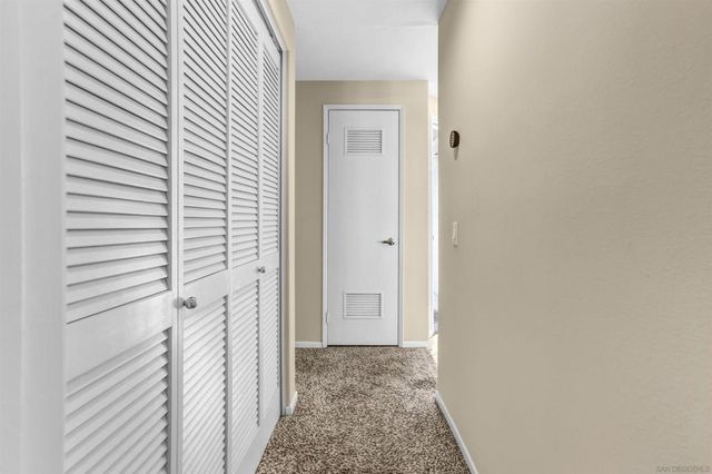8615 Via Mallorca B, La Jolla, CA 92037