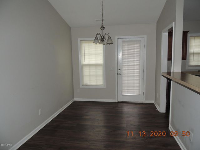 506 Southwest Ridge Drive, Richlands, NC 28574