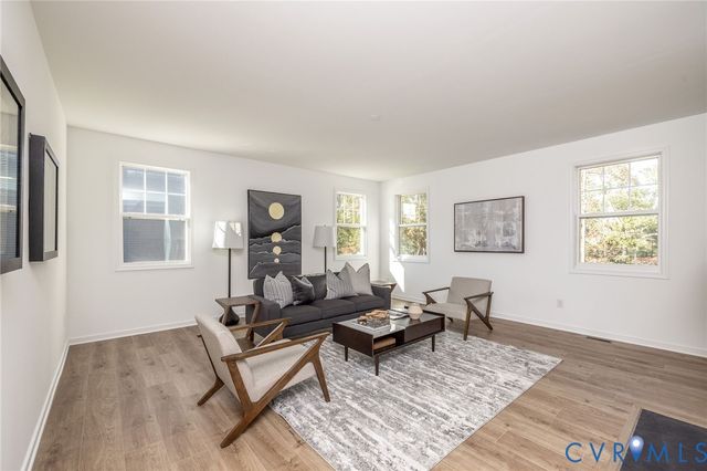 14606 Walthall Dr, South Chesterfield, VA 23834