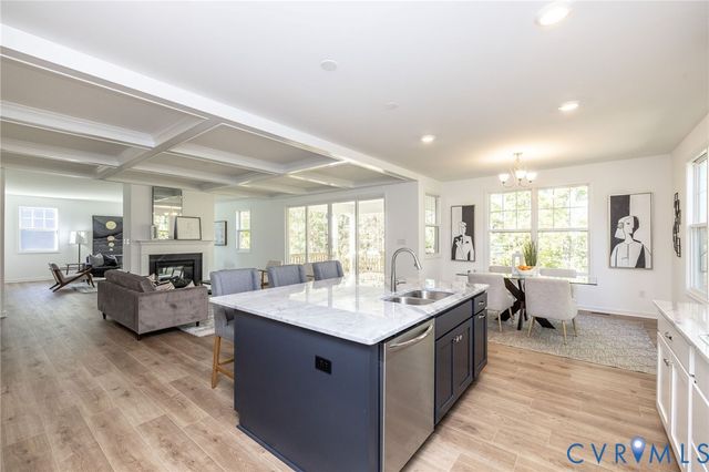 14606 Walthall Dr, South Chesterfield, VA 23834