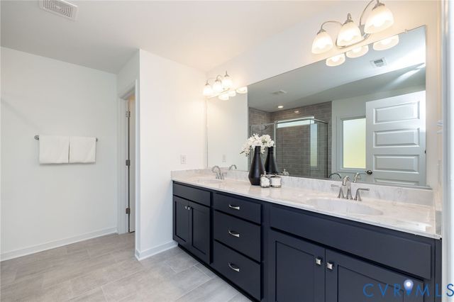 14606 Walthall Dr, South Chesterfield, VA 23834