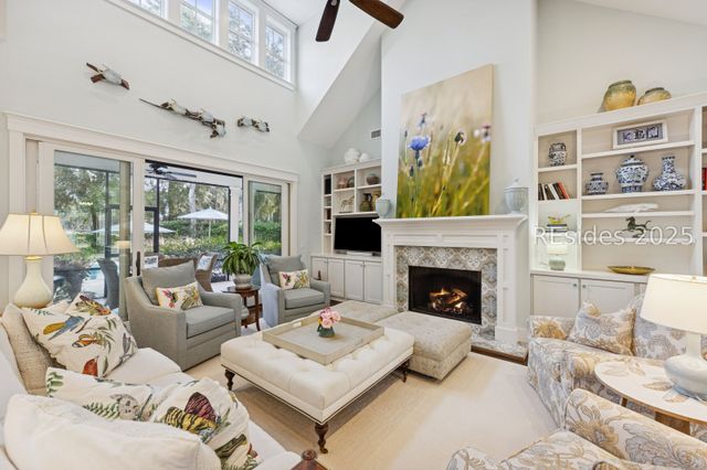 24 Inverness Dr, Bluffton, SC 29910