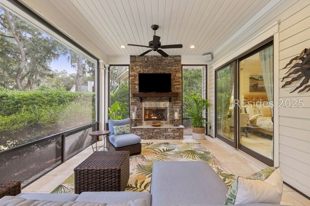 24 Inverness Dr, Bluffton, SC 29910