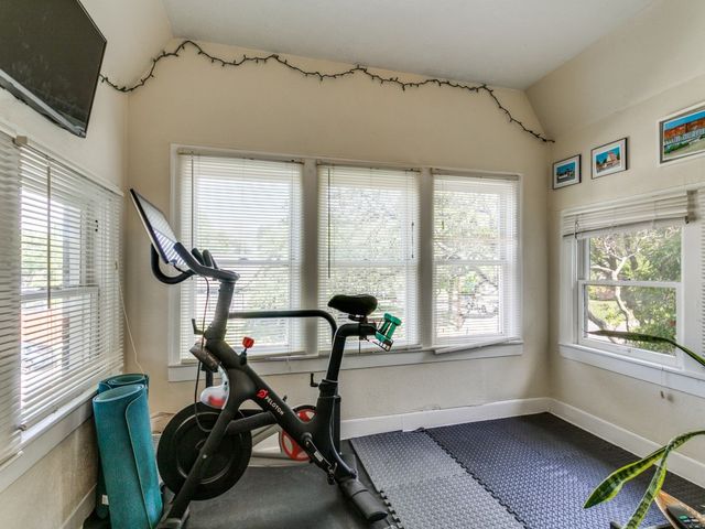 6110 Junius Street, Dallas, TX 75214