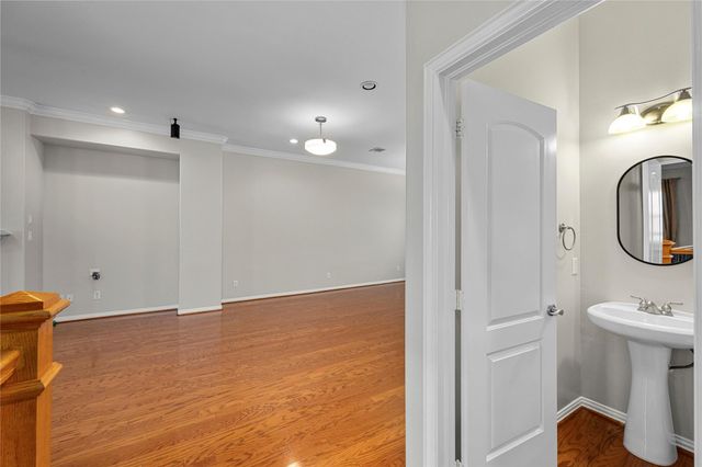 1614 Stuart Street, Houston, TX 77004