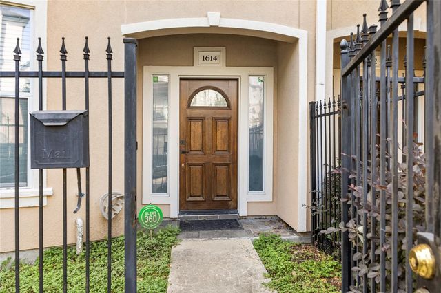 1614 Stuart Street, Houston, TX 77004