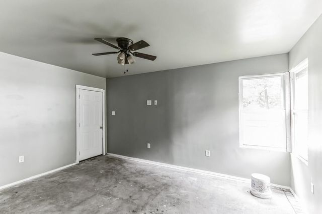 215 Cantilever Court, Summerville, SC 29486