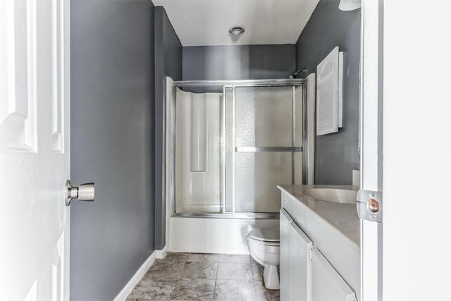 215 Cantilever Court, Summerville, SC 29486