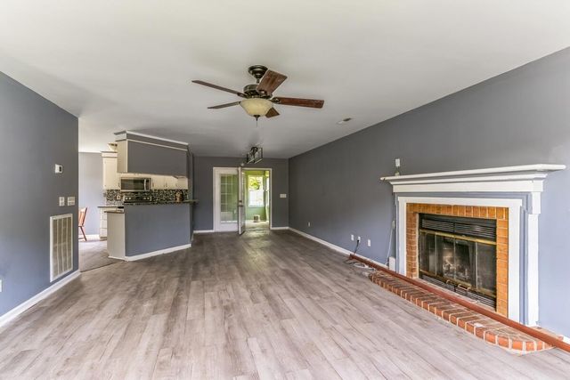 215 Cantilever Court, Summerville, SC 29486