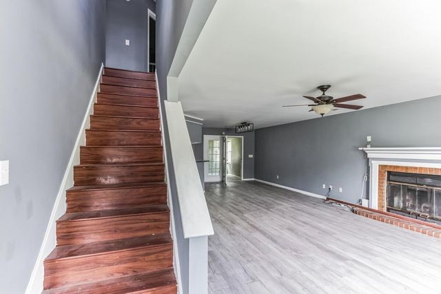 215 Cantilever Court, Summerville, SC 29486