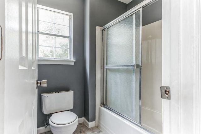 215 Cantilever Court, Summerville, SC 29486