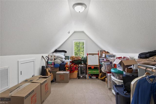 1740 Land Of Promise RD, Chesapeake, VA 23322