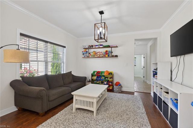 1740 Land Of Promise RD, Chesapeake, VA 23322