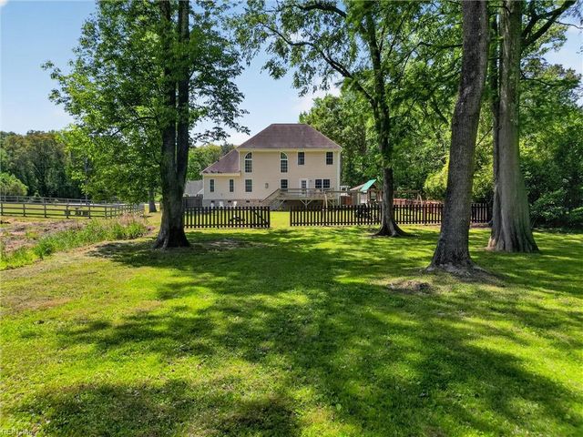 1740 Land Of Promise RD, Chesapeake, VA 23322