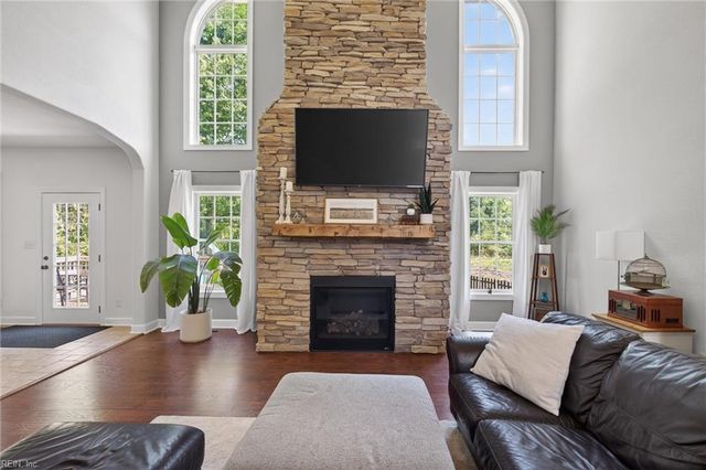 1740 Land Of Promise RD, Chesapeake, VA 23322