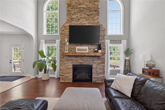 1740 Land Of Promise RD, Chesapeake, VA 23322