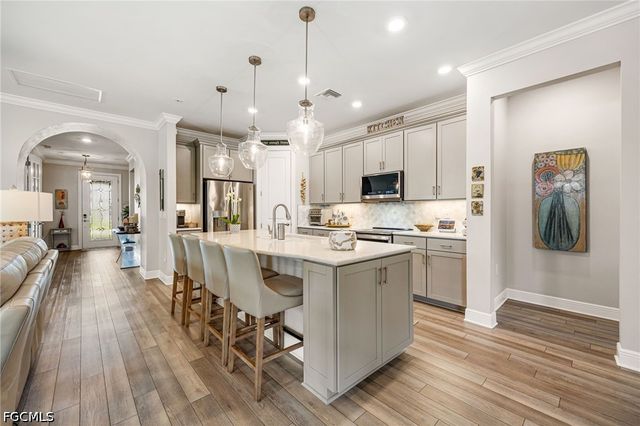 3952 Black Eagle LN, Fort Myers, FL 33966