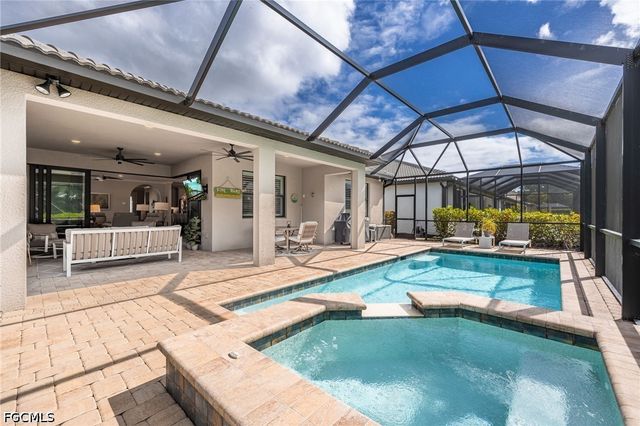 3952 Black Eagle LN, Fort Myers, FL 33966