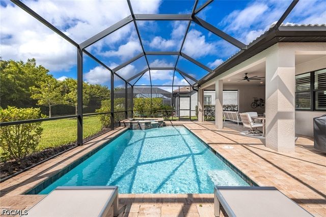 3952 Black Eagle LN, Fort Myers, FL 33966