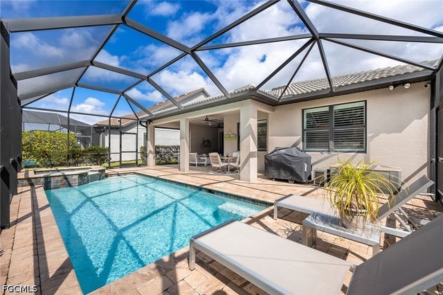 3952 Black Eagle LN, Fort Myers, FL 33966